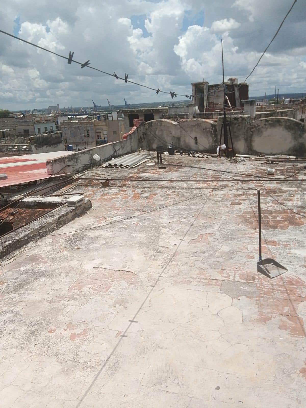 Apartamento en un 4 piso en azotea amplia — foto 10