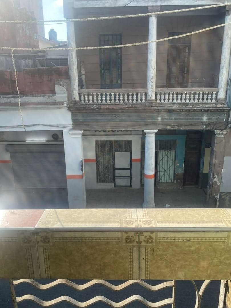 Apartamento en edificio capitalista en Centro Habana — foto 10