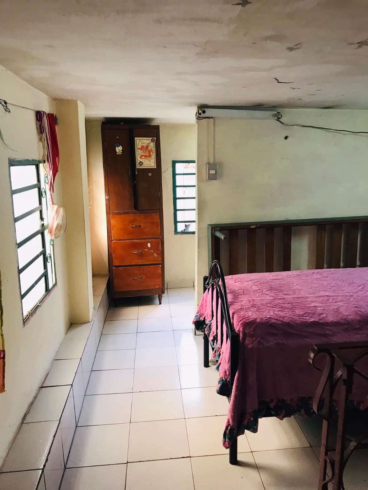 Casa independiente en Marianao, puerta de calle. — foto 8