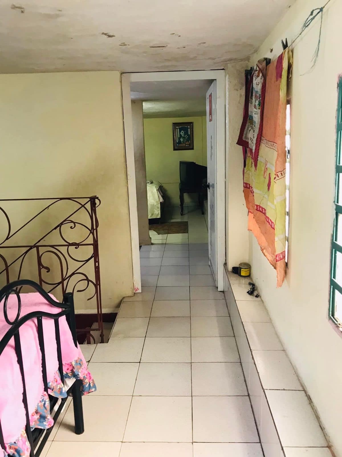 Casa independiente en Marianao, puerta de calle. — foto 9