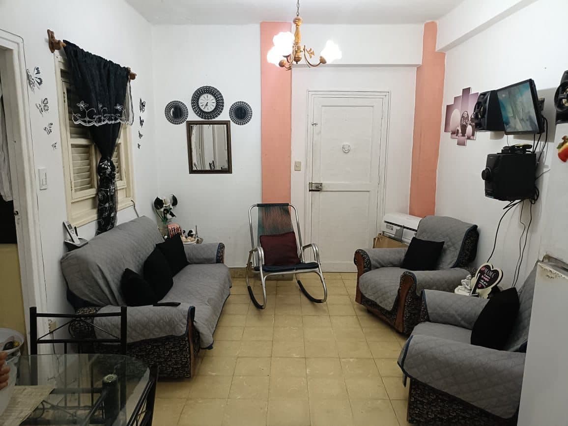 ✔️Se vende apartamento capitalista de placa🏗en centro Habana cerca del Barrio Chino.
