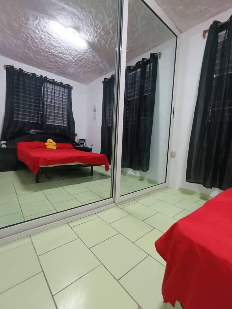 Casa de 3 plantas en El Cerro, La Habana - 25,000 USD — foto 11