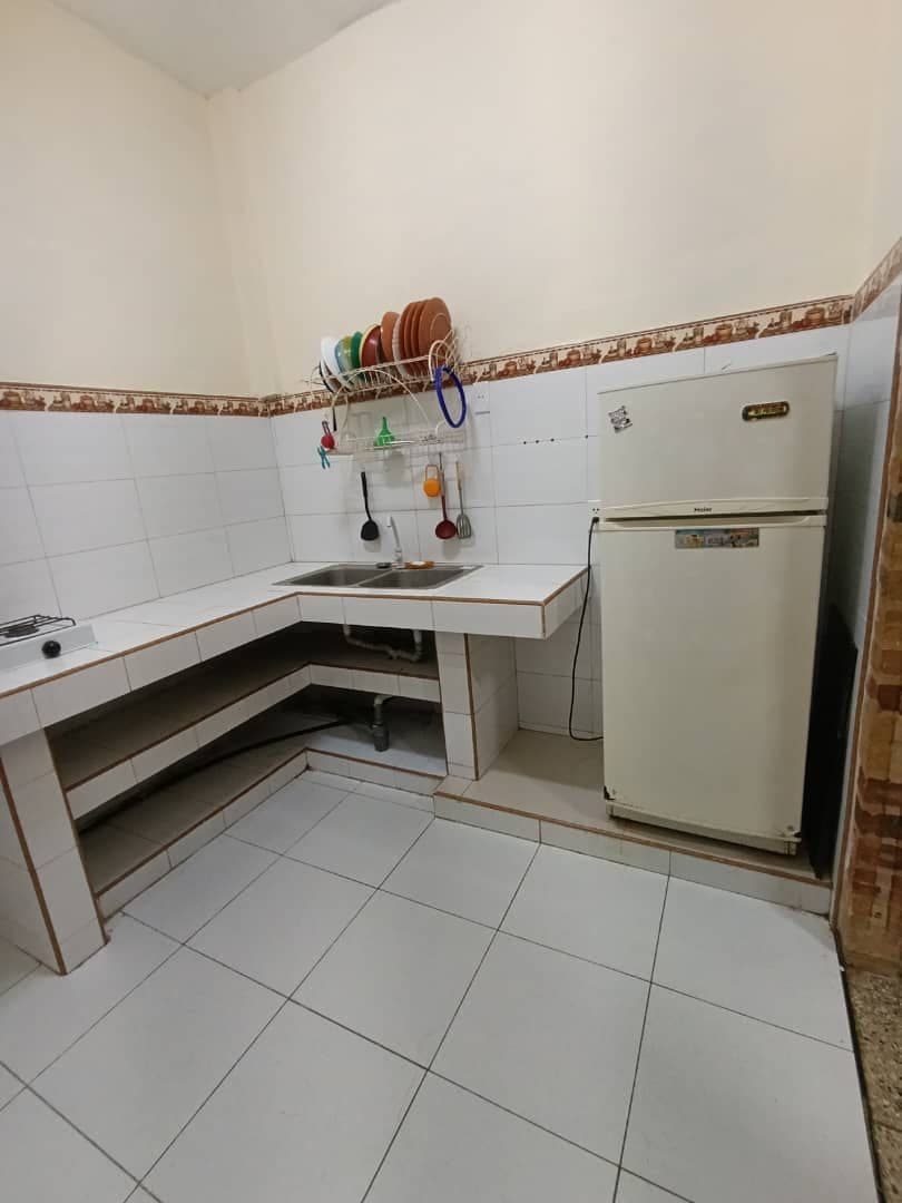 Casa de 3 plantas en El Cerro, La Habana - 25,000 USD — foto 10