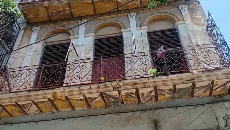 Edificio 3 plantas La Habana Vieja - 200,000 USD