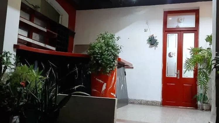 Residencia Vedado 4 cuartos 230 mil USD - Antigua propiedad comercial — foto 9