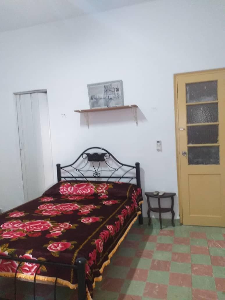 APTO ‼️‼️‼️‼️‼️en venta en Centro Habana🏡a dos cuadras de la tienda ⛺️ de Carlos 3️⃣no se va mucho la corriente 🔋 — foto 8