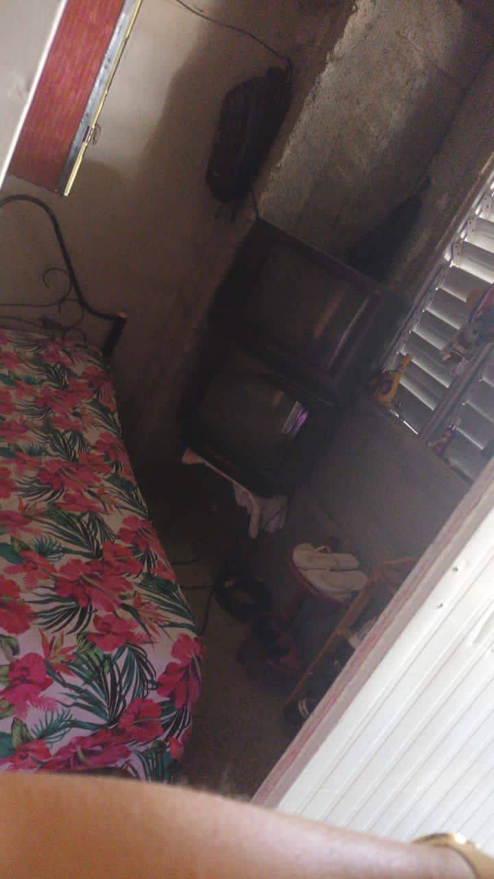 ✔️*SE VENDE CASA🏡EN LA VIRGEN DEL CAMINO EN UN 2DO PISO VACÍA👋🏽* — foto 6