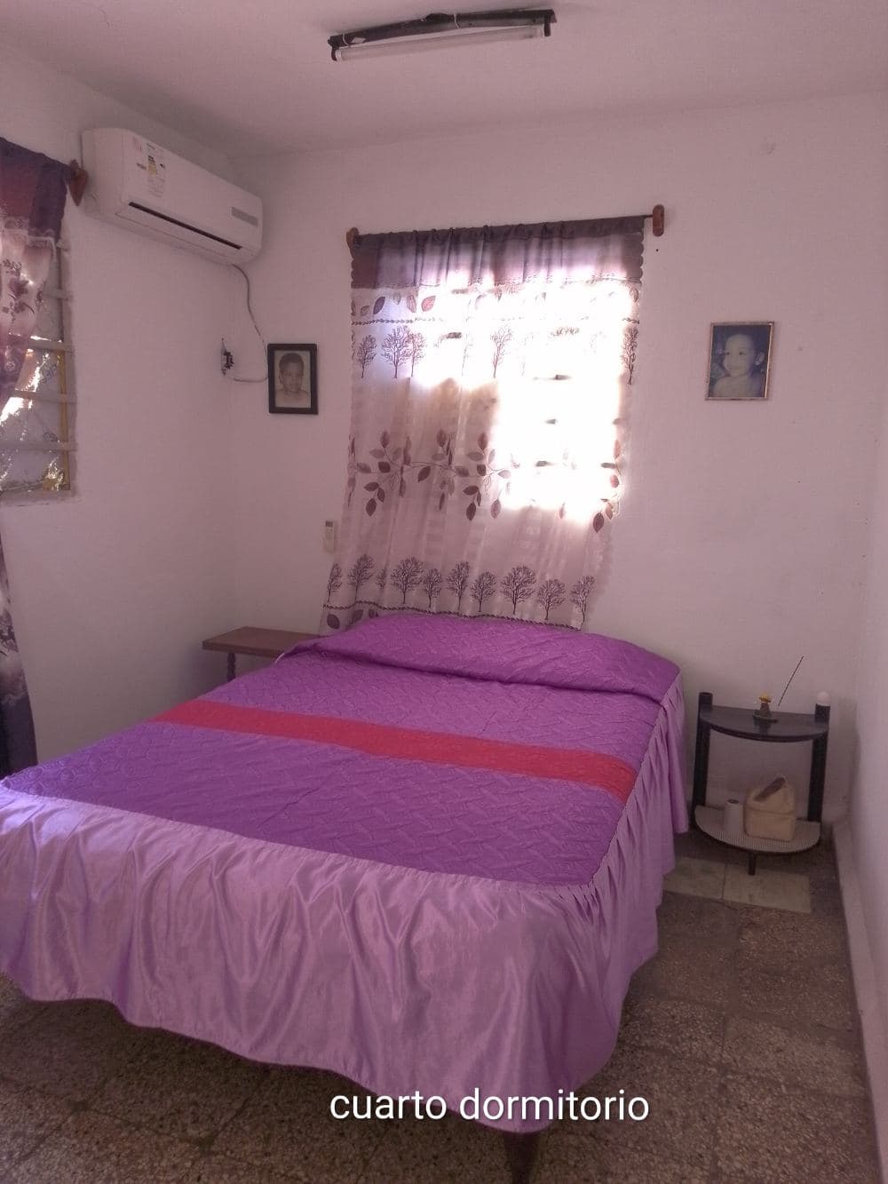 Apto biplanta de 2 cuartos, 2 baños , placa libre.