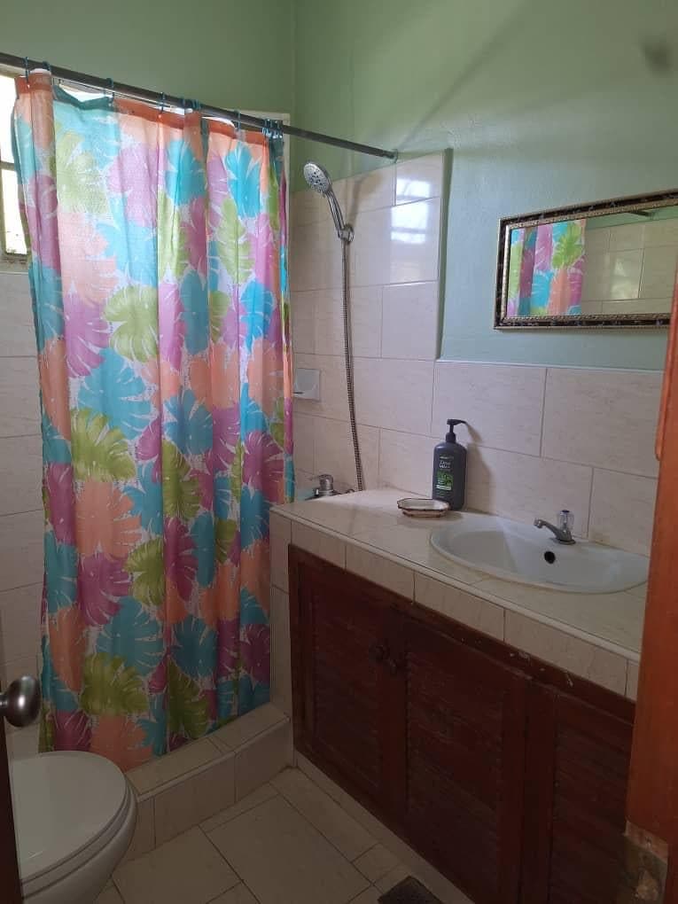 Casa de 2 habitaciones en playa la ceiba — foto 6