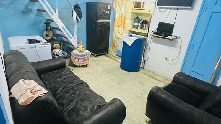 Ganga en Centro Habana: Casa con todo adentro y listo para vivir