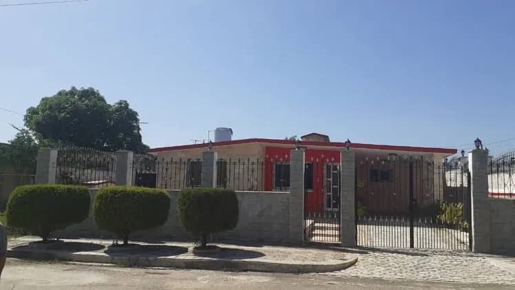 Casa Fontanar Independiente en Boyeros, La Habana - 160,000 USD