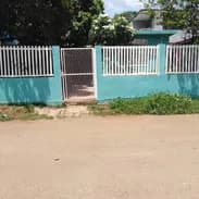 Casa en Boyeros, La Habana - 5 cuartos, 2 baños - $25,000 USD
