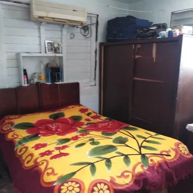 Casa en Boyeros, La Habana - 5 cuartos, 2 baños - $25,000 USD — foto 6