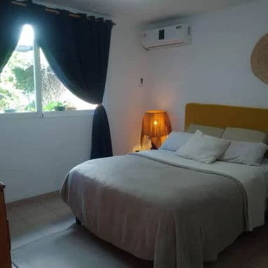 Biplanta en Atabey, Playa - 3 hab, 415 m² - $85,000 USD — foto 8