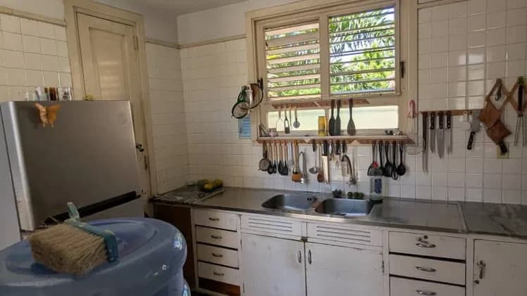 Casa de esquina en Playa Kholy, La Habana - 350,000 USD — foto 7