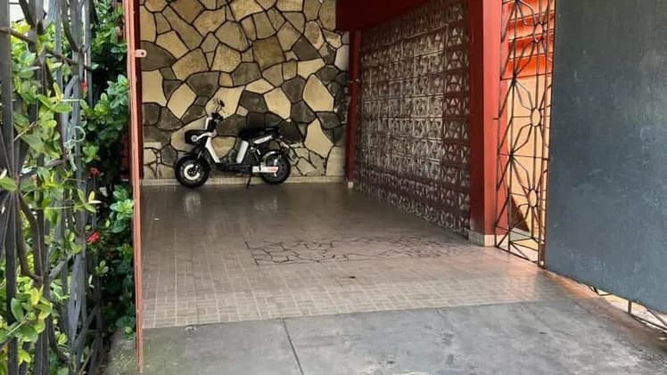 Casa en Altahabana, Boyeros - 5 cuartos, 4 baños, garaje — foto 8