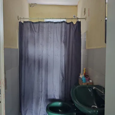 Apartamento 2 habitaciones con balcón en Reparto Kholy, Plaza, La Habana — foto 8