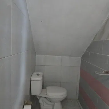 Casa independiente en Cerro, Plaza - Espacio de negocios - 17,000 USD — foto 11