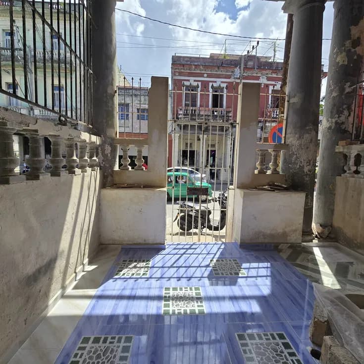 Casa independiente en Cerro, Plaza - Espacio de negocios - 17,000 USD — foto 13
