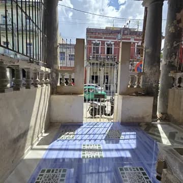 Casa independiente en Cerro, Plaza - Espacio de negocios - 17,000 USD — foto 14