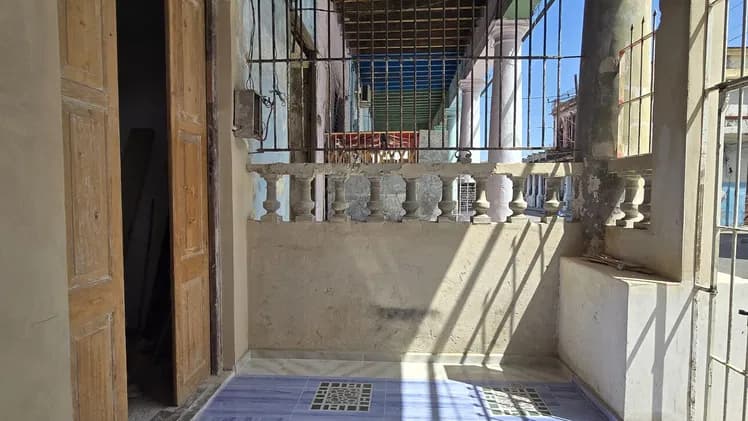 Casa independiente en Cerro, Plaza - Espacio de negocios - 17,000 USD — foto 19
