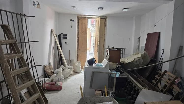 Casa independiente en Cerro, Plaza - Espacio de negocios - 17,000 USD — foto 25