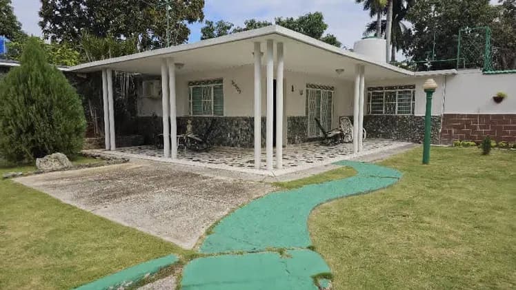 Hermosa finca en Boyeros, La Habana - 150,000 USD