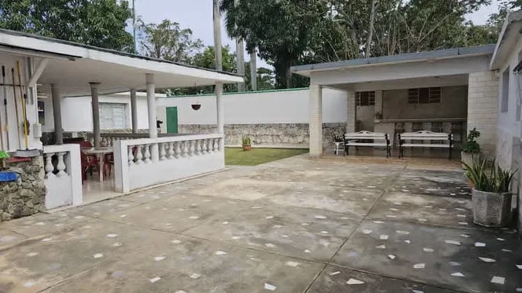 Hermosa finca en Boyeros, La Habana - 150,000 USD — foto 18