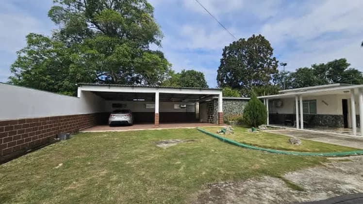 Hermosa finca en Boyeros, La Habana - 150,000 USD — foto 20