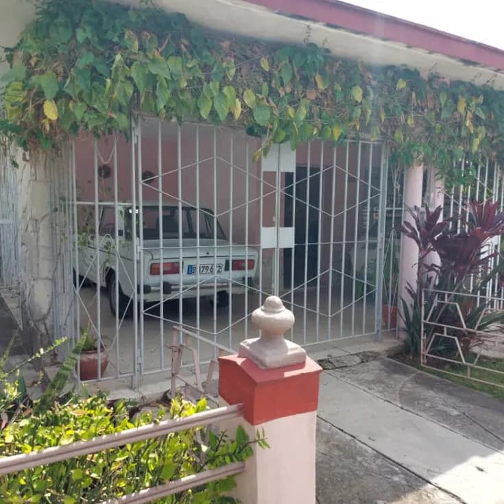 Casa independiente en Casino Deportivo, Plaza, La Habana - 4 hab, 2 baños, garaje — foto 21